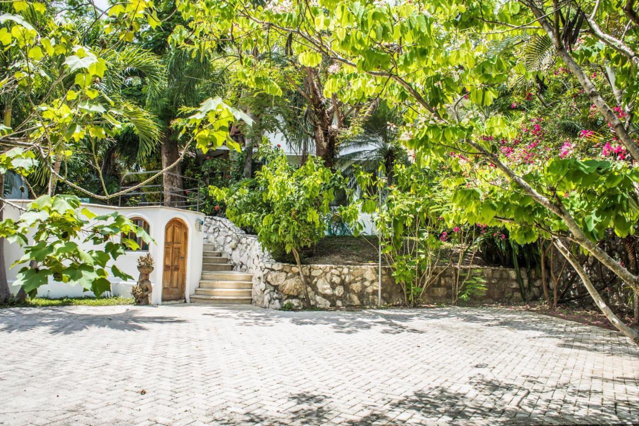 Villa Bruga En Samara Rocks Экстерьер фото